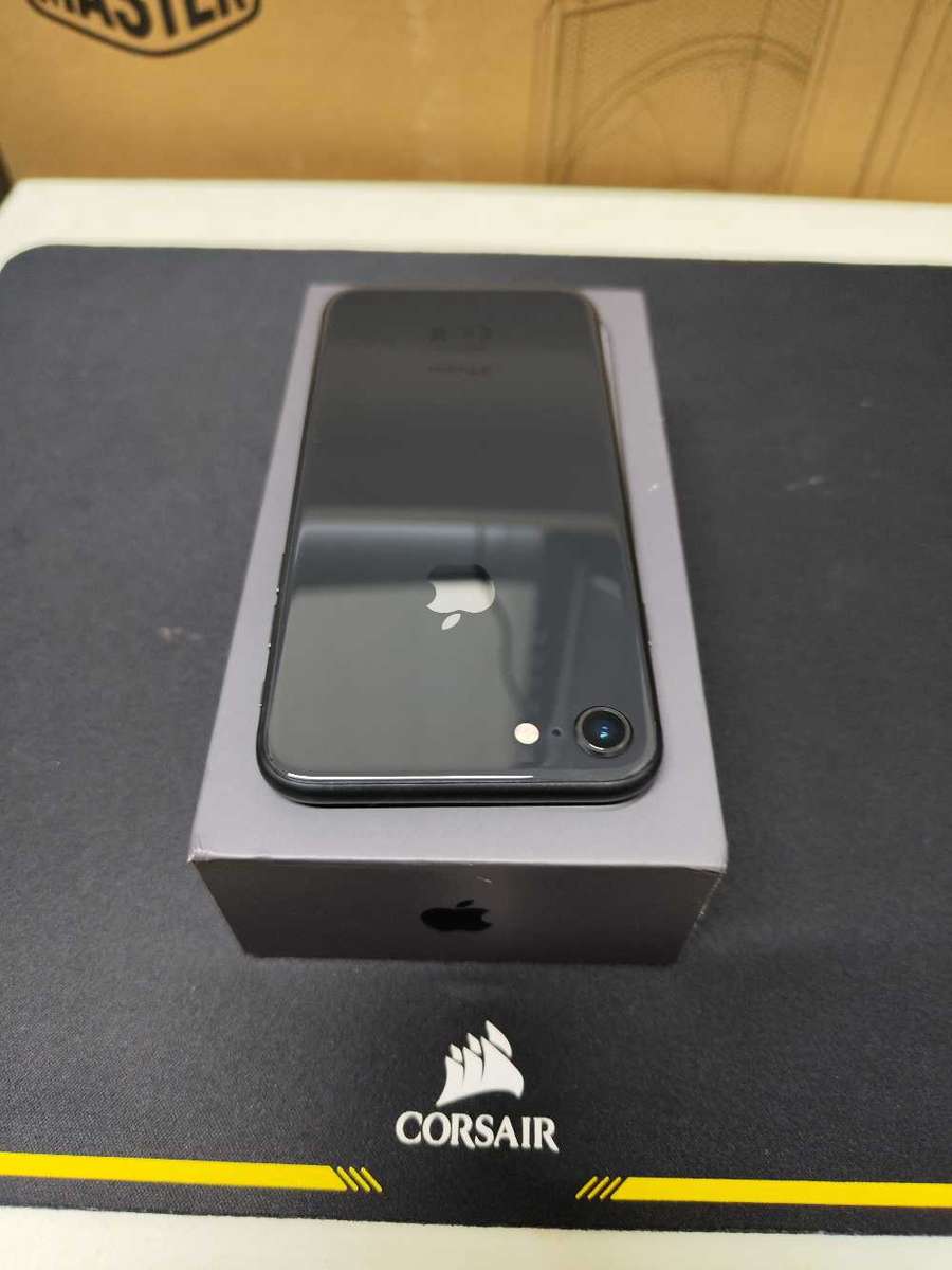 iPhone 8 SPACE GREY 64GB
