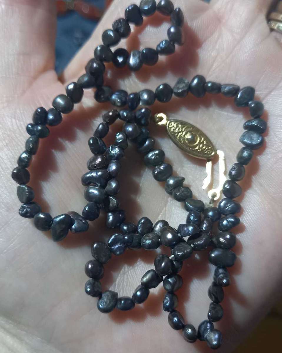 Vintage Dainty Peacock Blue Freshwater Pearl Chip Necklace with Gold Tone Clasp