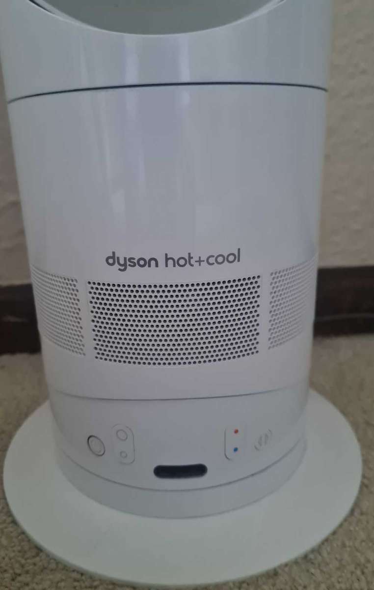 Dyson AM 05 Hot Cold fan heater