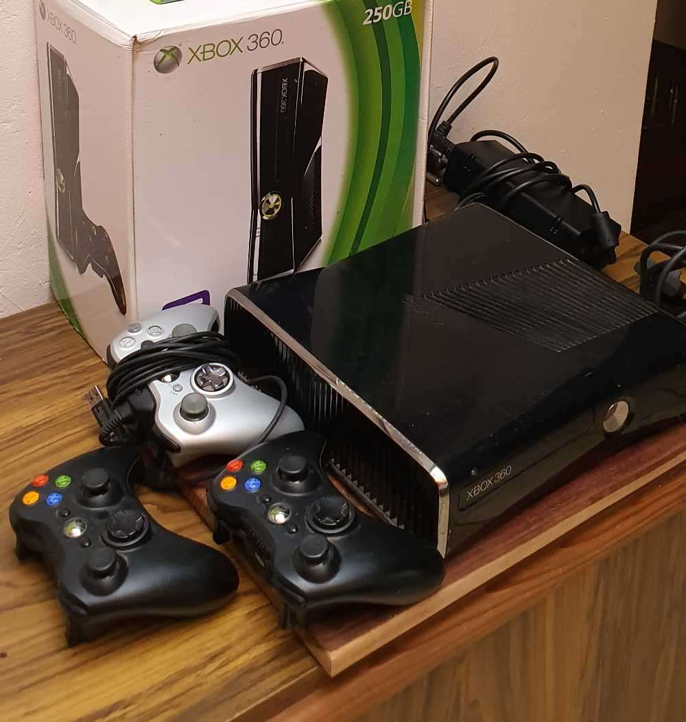 Xbox 360 in 100% working condition