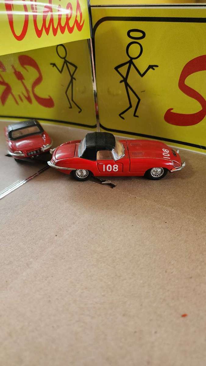 Jaguar E-Type "Corgi"
