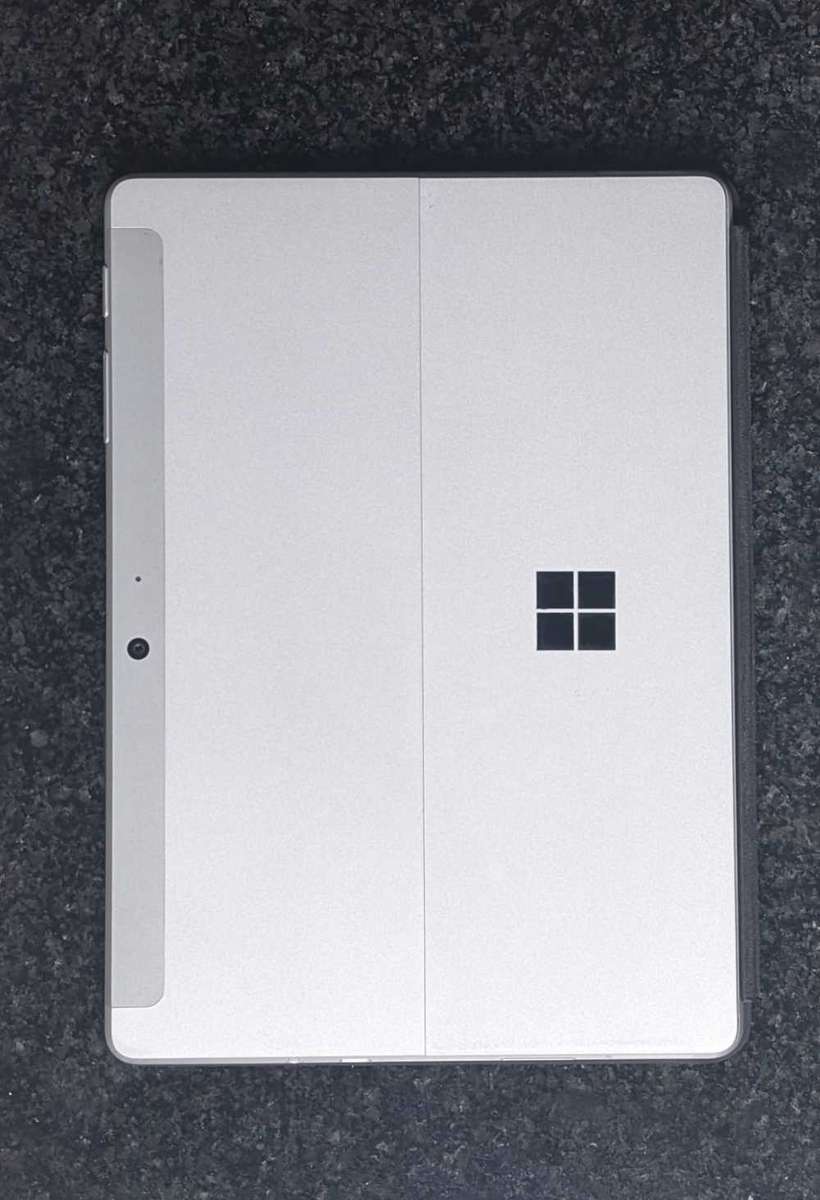 Microsoft Surface GO2