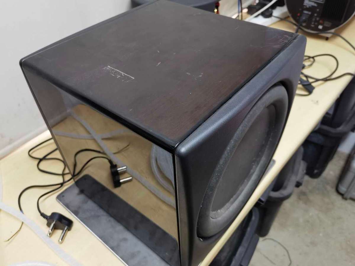 Sunfire subwoofer