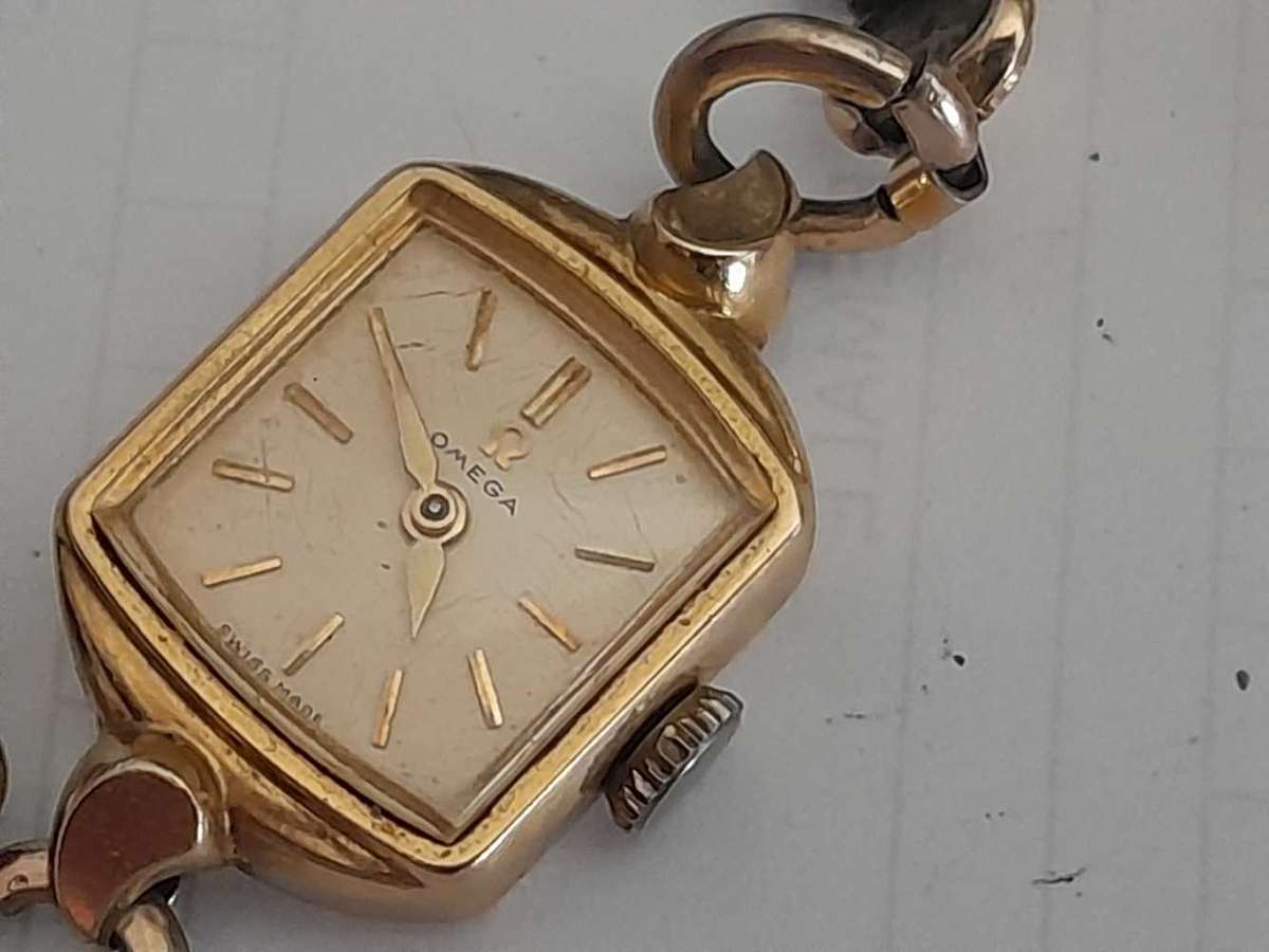 Omega cocktail/bracelet wind up watch. Service required.