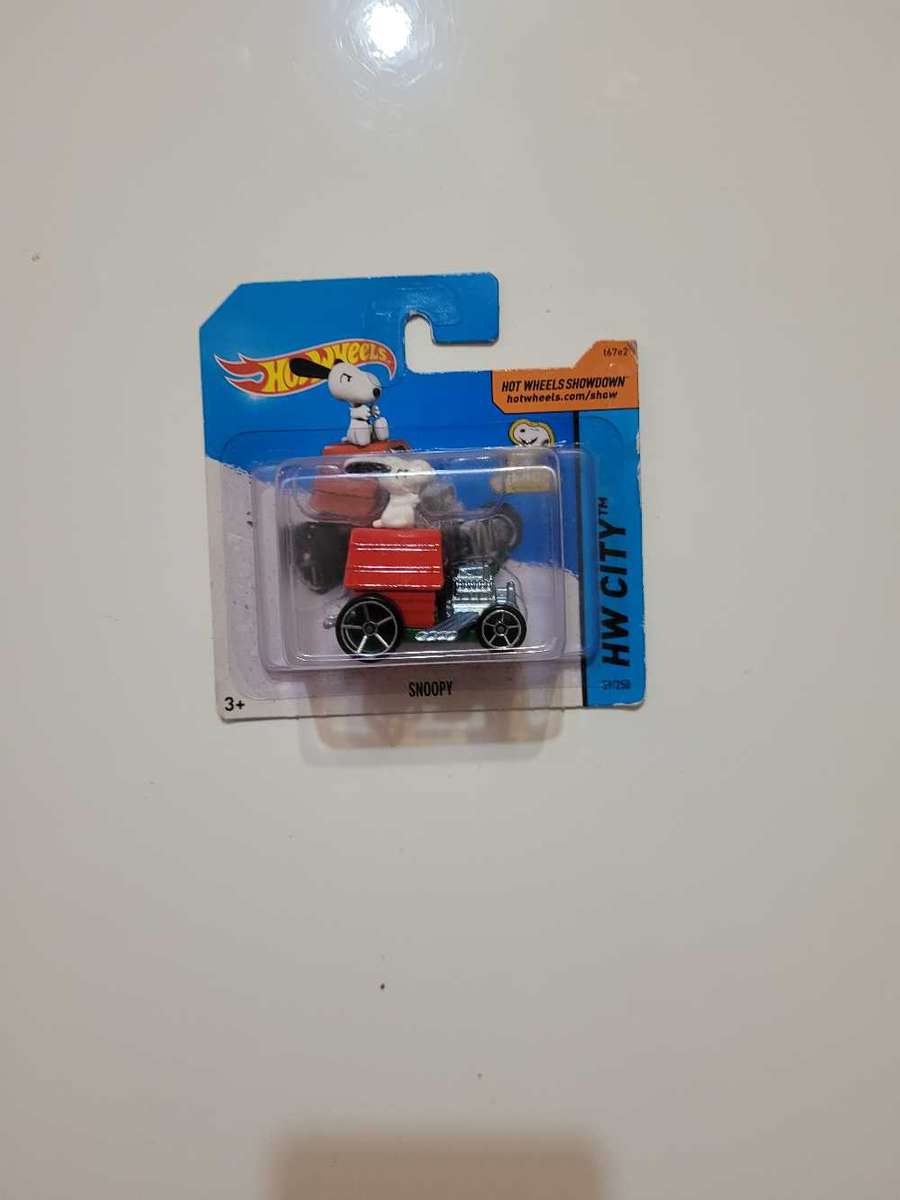 Hotwheels Snoopy