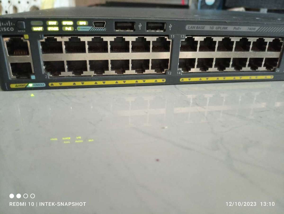 Cisco WS-C2960X-48LPS-POE Switch