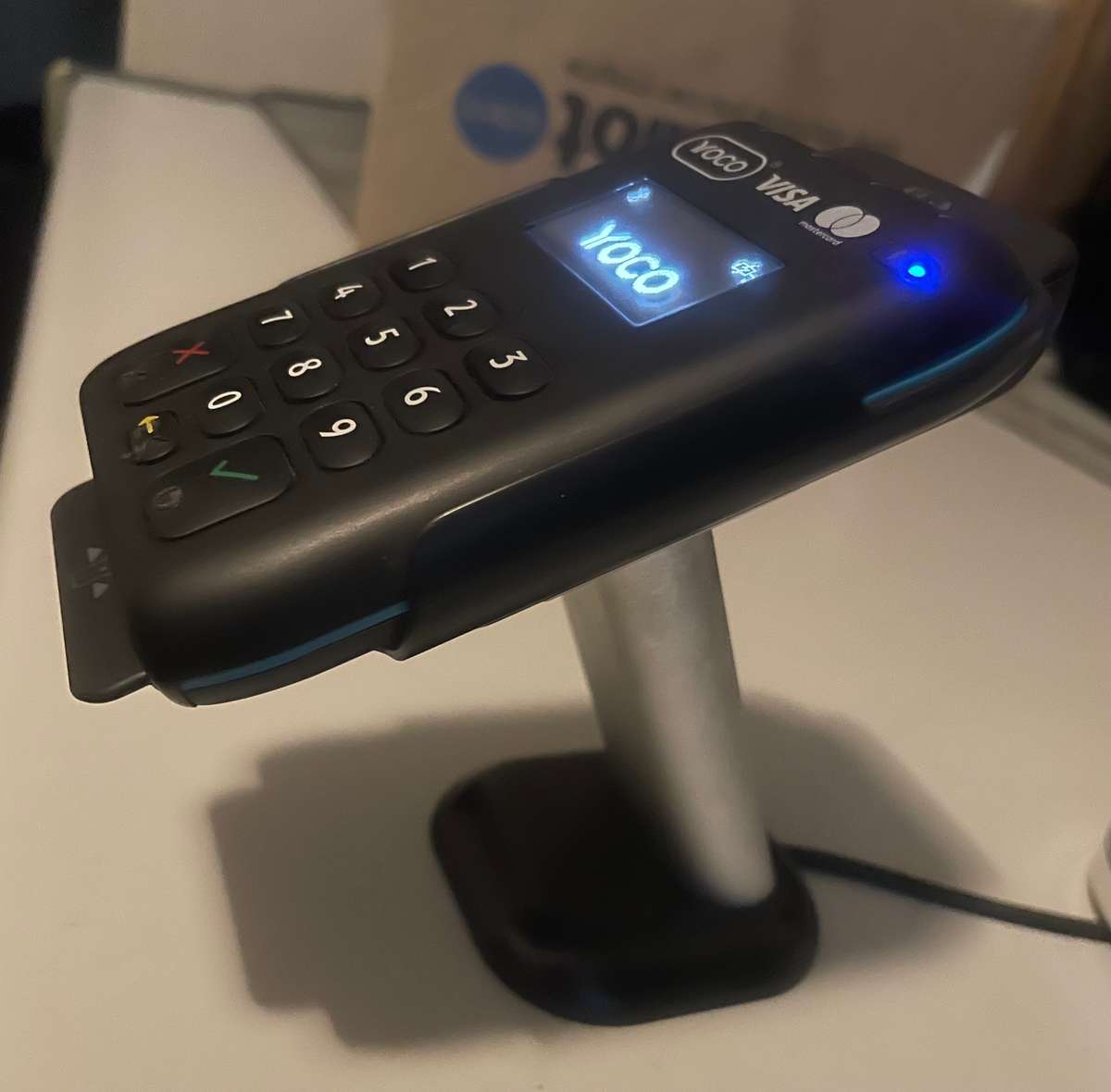 Yoco Pro card machine + Yoco stand
