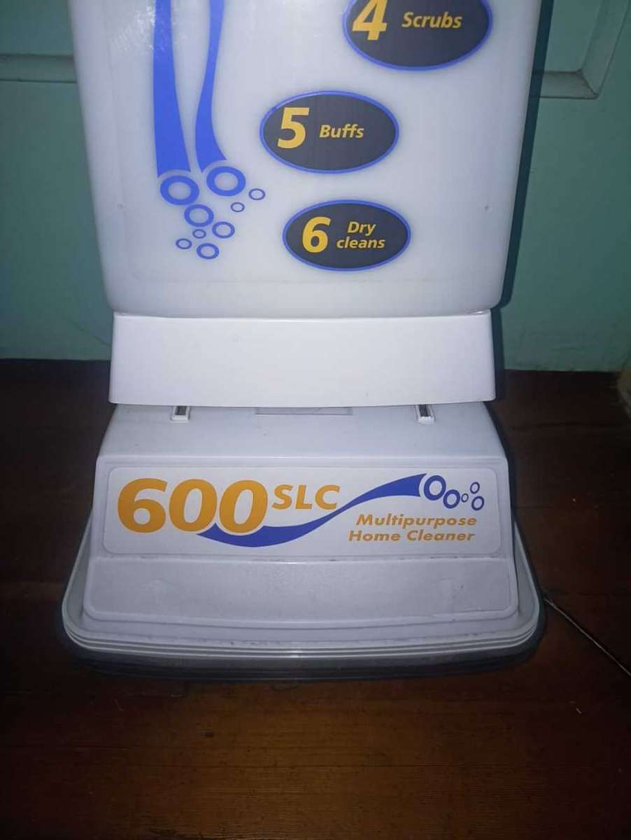 ELECTROLUX 6 in 1 carpet shampooer