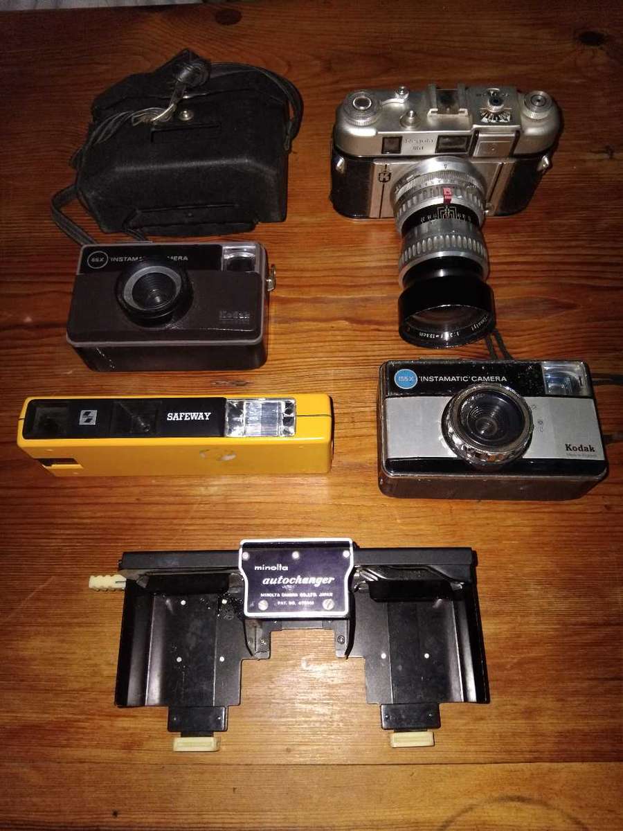 VINTAGE CAMERAS