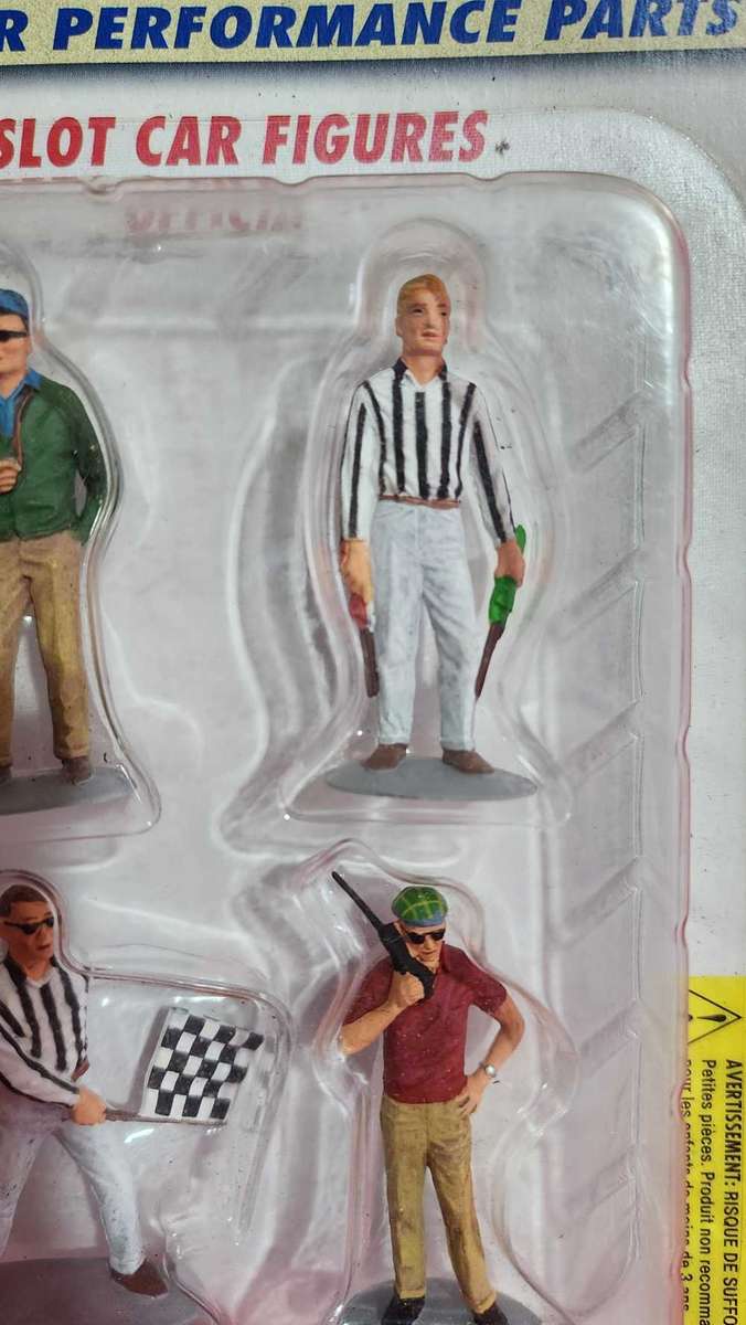 Race Marshall's 1:32