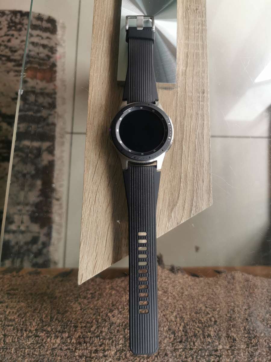 Samsung Galaxy watch (used)