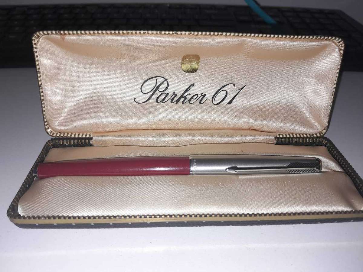 Vintage Parker 61 pen