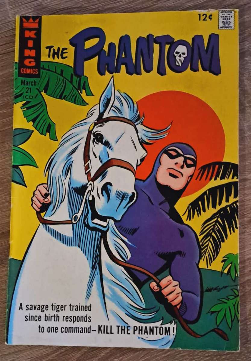*Rare* Phantom Comics - 17 comics