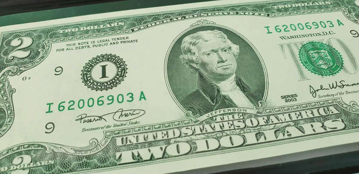 AUTHENTIC UNCIRCULATED TWO DOLLAR NOTE