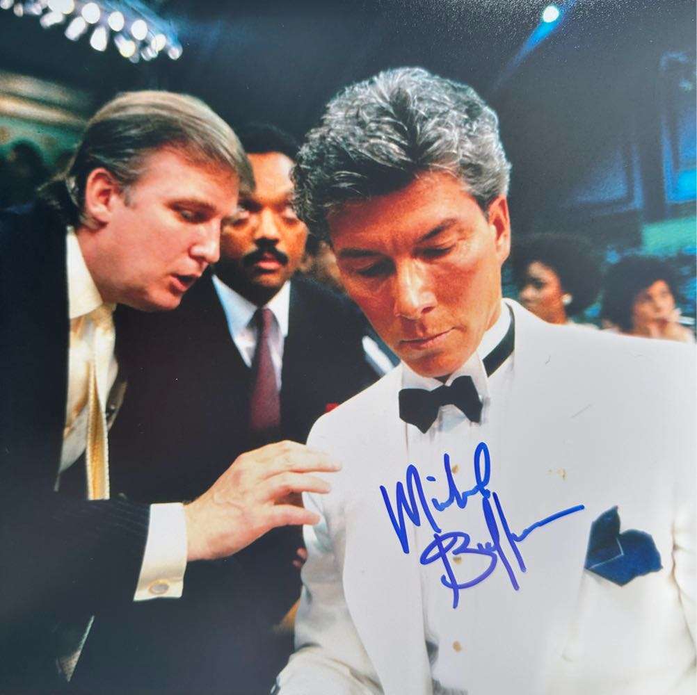 AUTHENTIC AUTOGRAPH BY MICHAEL BUFFER - YOUNG DONALD TRUMP IN PICTURE- WITH COA