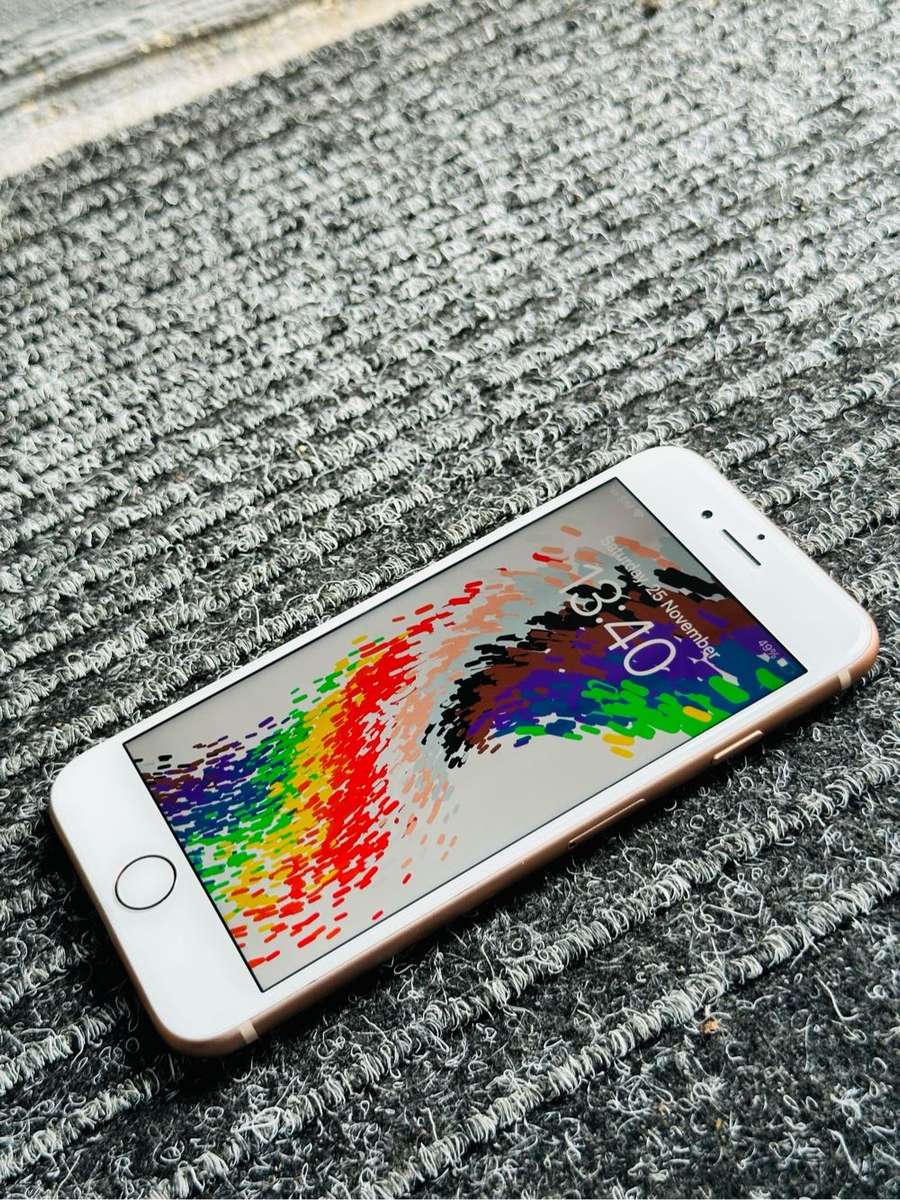 iPhone 8 64GB Gold - Certified Pre-Owned - Excellent Condition