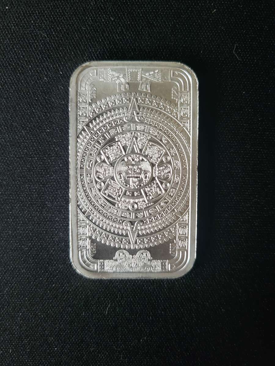 Aztec calendar 1 oz silver bar