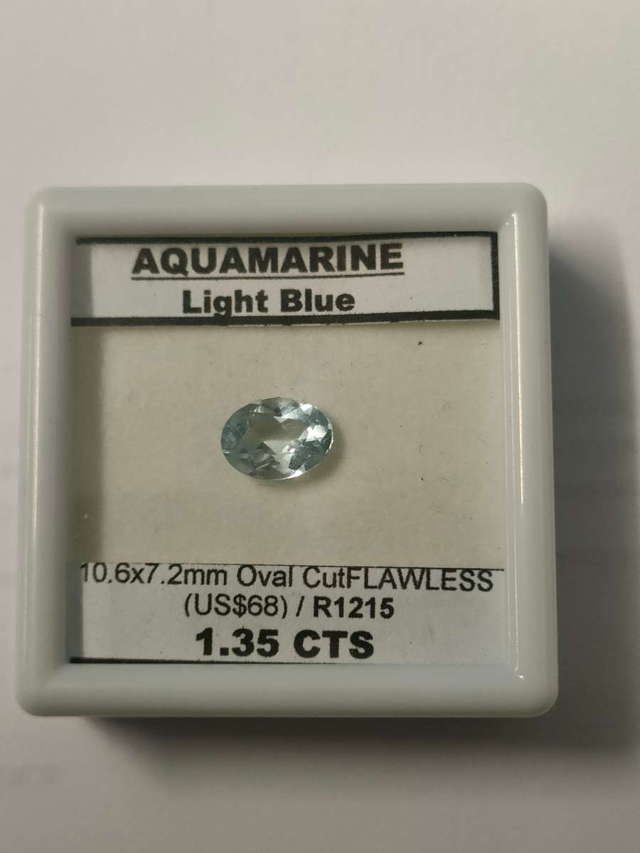 1.35 carat light blue aquamarine
