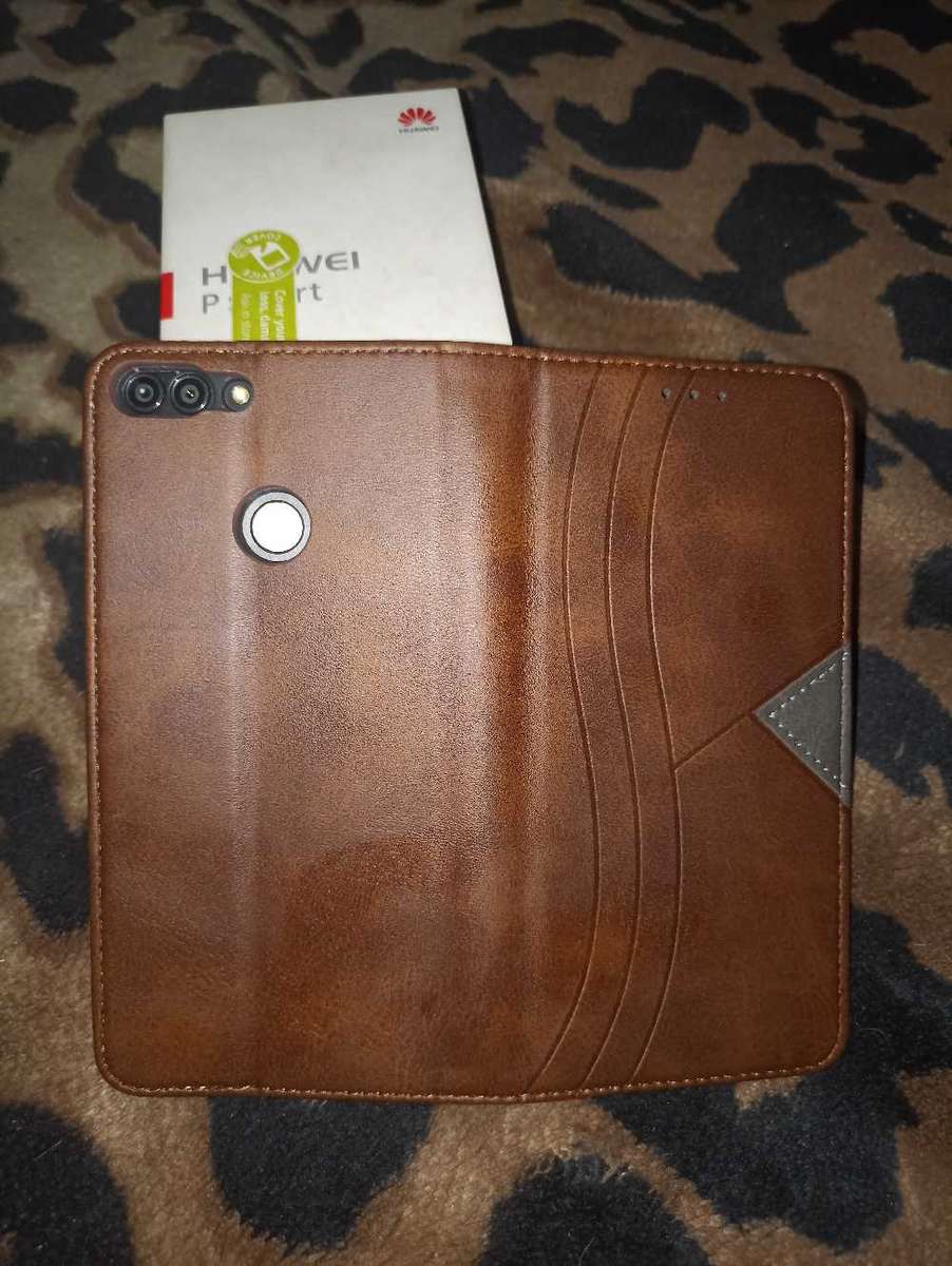 Wow Huawei P smart android phone