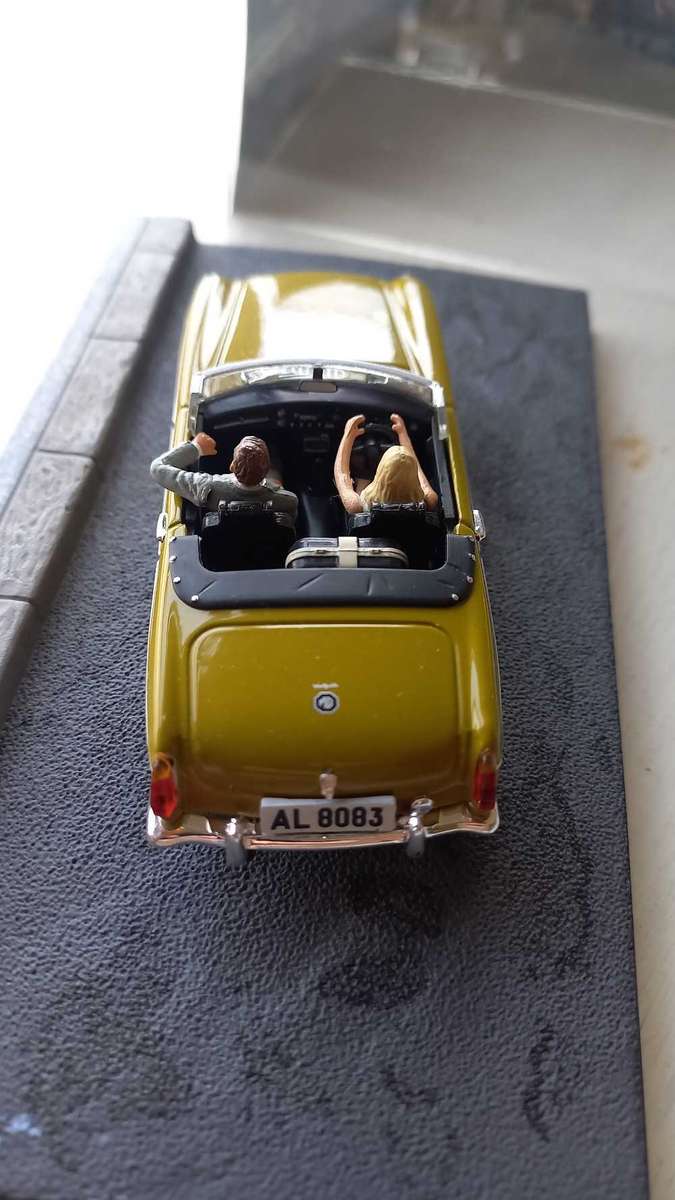 007 MGB - The Man With The Golden Gun