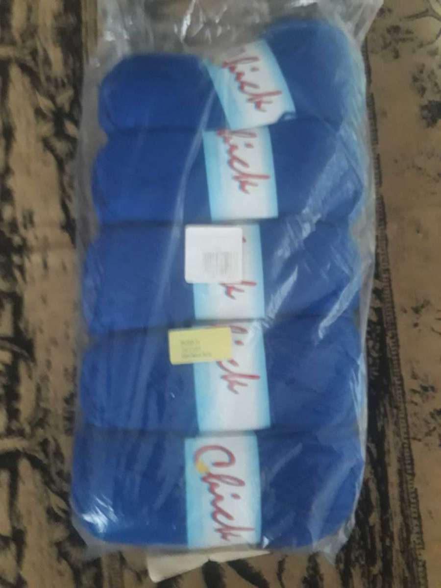 KNITTING WOOL: CHICK DK KNITTING YARN/WOOL ROYAL BLUE COLOUR 5 X 100G BALLS
