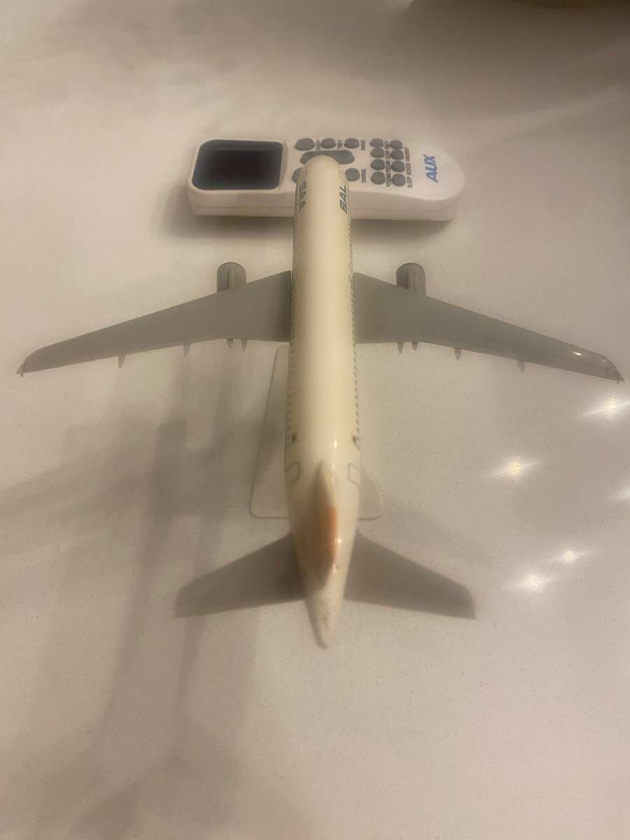 SAA Airbus A220 model on stand