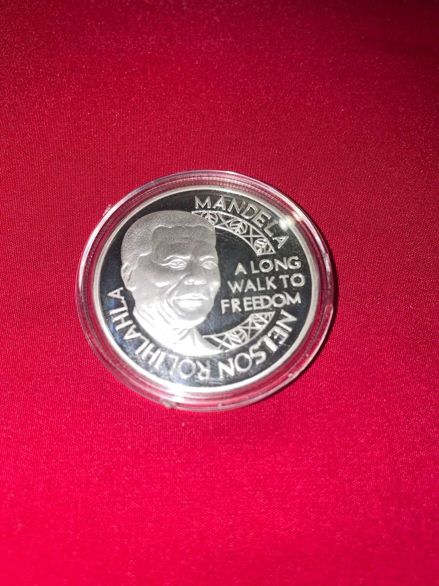 2001 1oz Mandela Silver Proof Medallion - Nobel Peace Prize 1993 - In Capsule