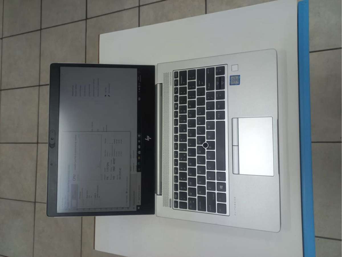 HP EliteBook 830 G6 13.3´´ i5-8265U/8GB/256GB SSD Laptop