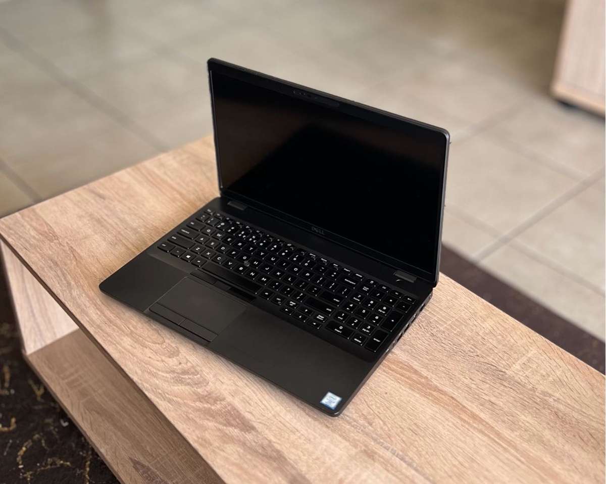 Dell Latitude 5500, Core i7vPro 8th Generation