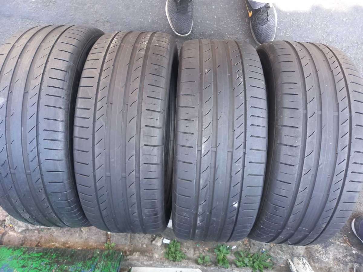 235/55/18 Continental ContiSportContact. 70% life