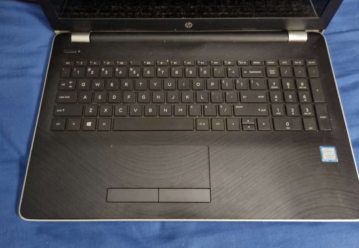 HP 15 bs105ni for parts or repair