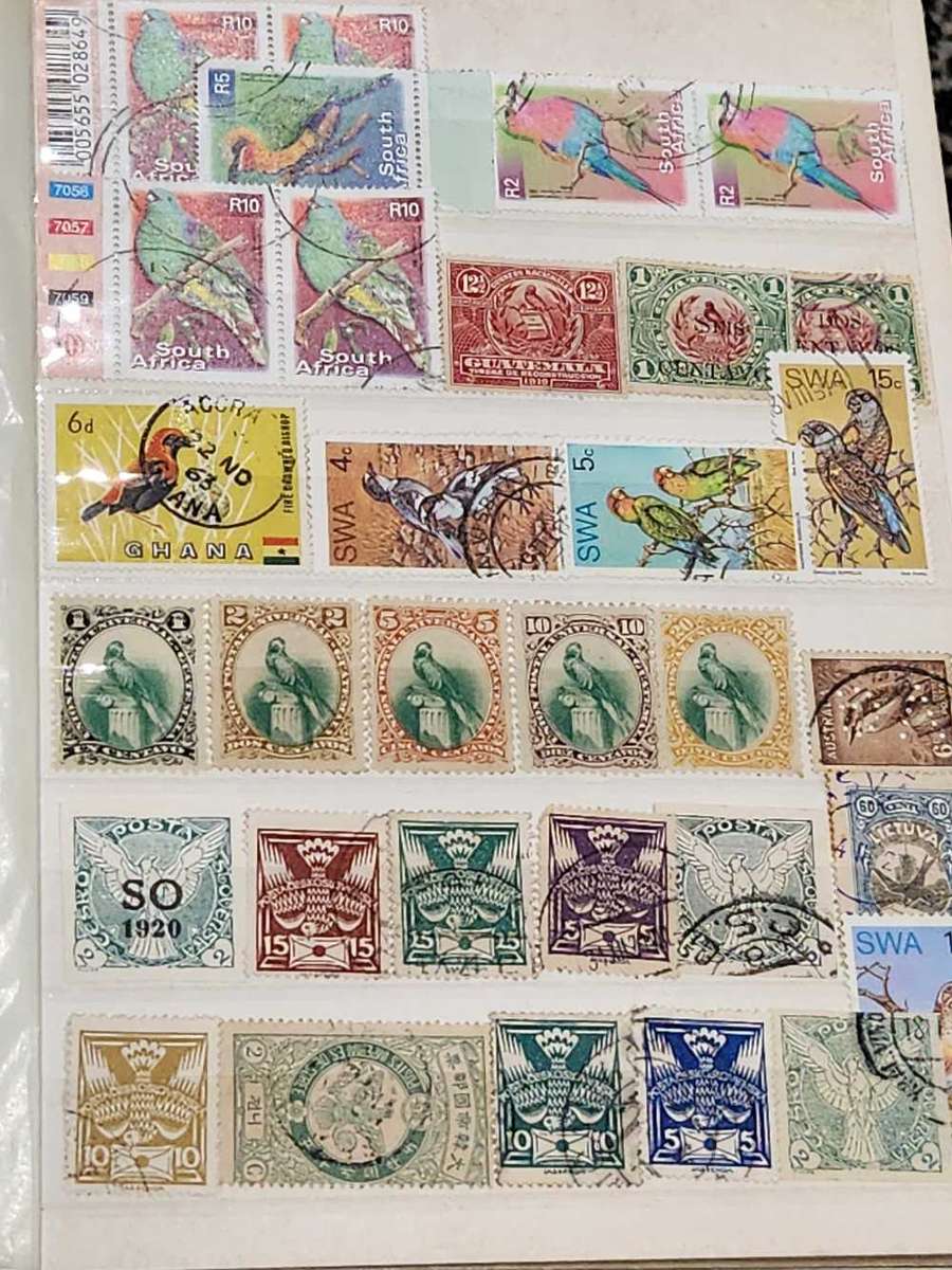 Bird thematics in small used Kek album (75% filled) - Incredible selection in lovely used album