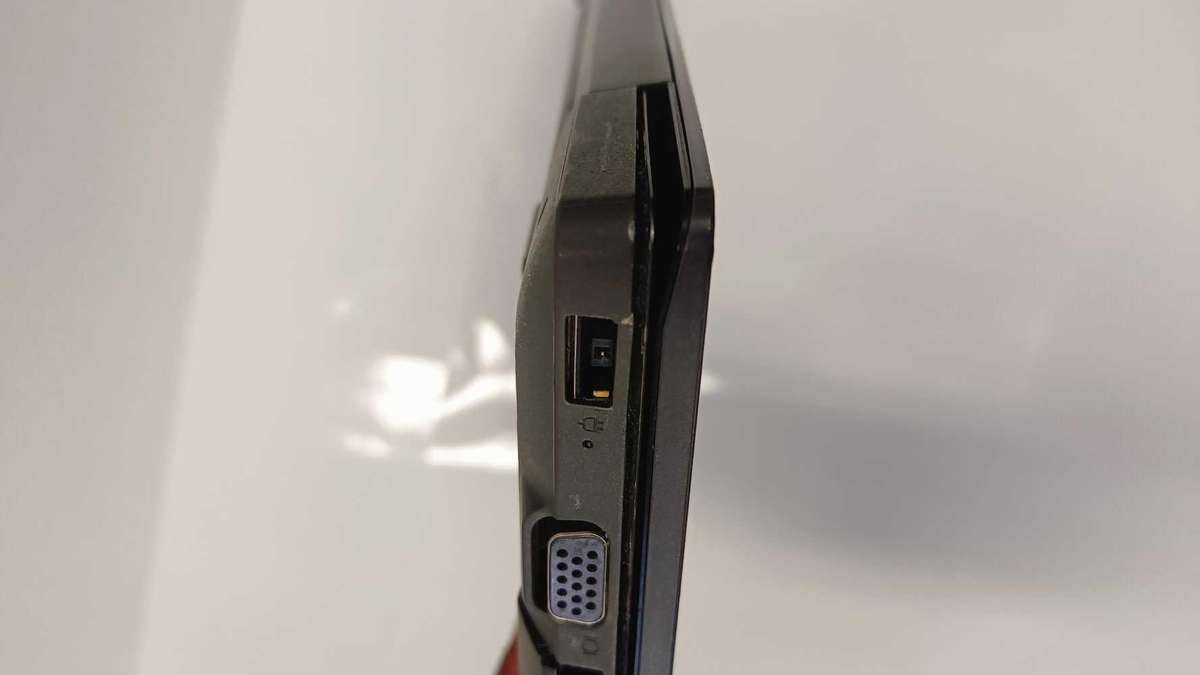 Lenovo v330 core i5 8th generation