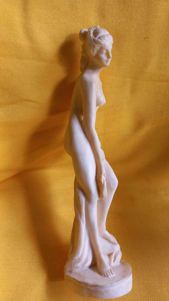 Vintage nude statues of Davide and Aphrodite Venus