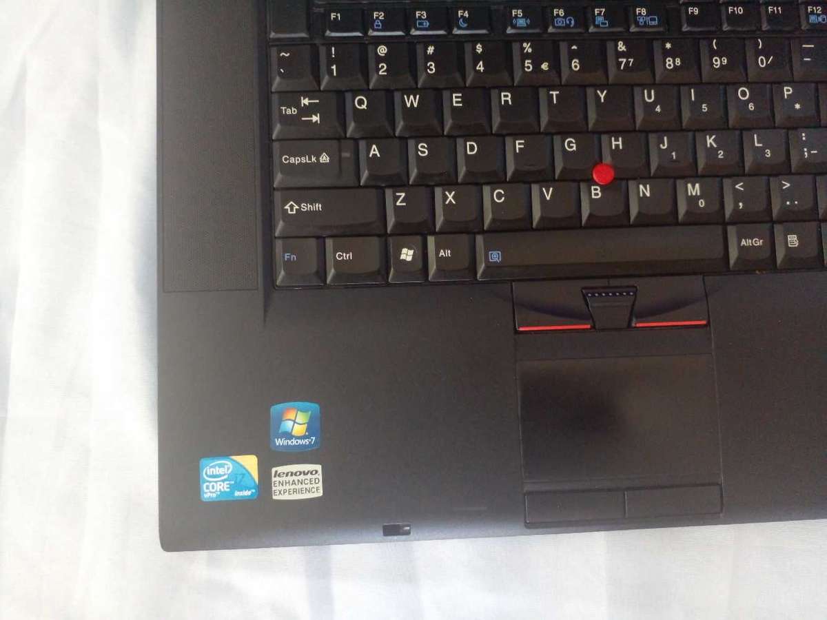 Lenovo laptop i7