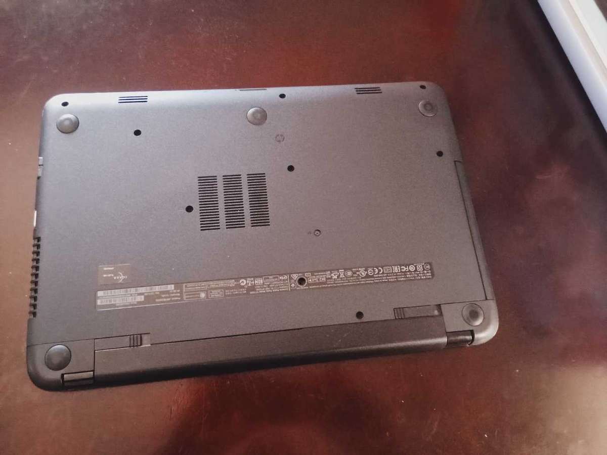 17` 250 HP Laptop with a bag