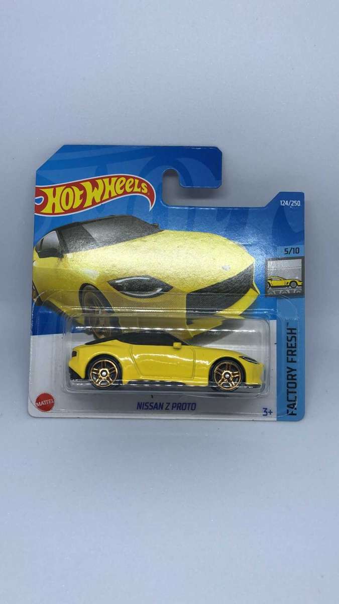 Hot Wheels - Nizzan z prototype yellow
