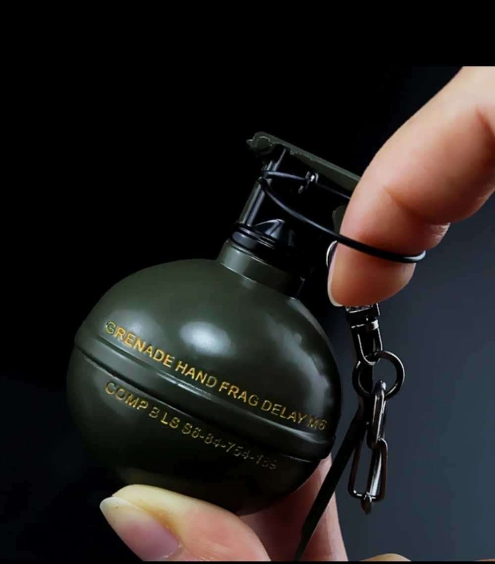 1 x M67 Frag Grenade Mini Replica