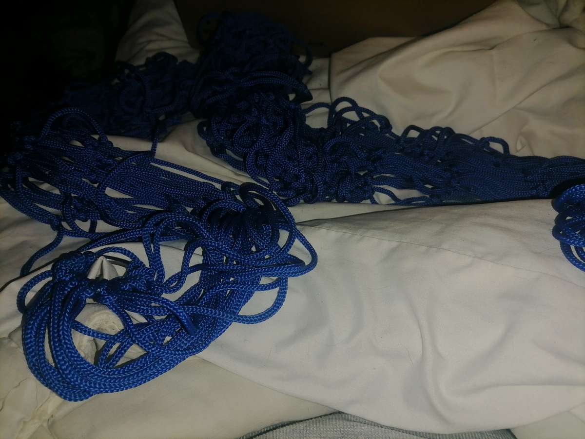 Secondhand net hammock