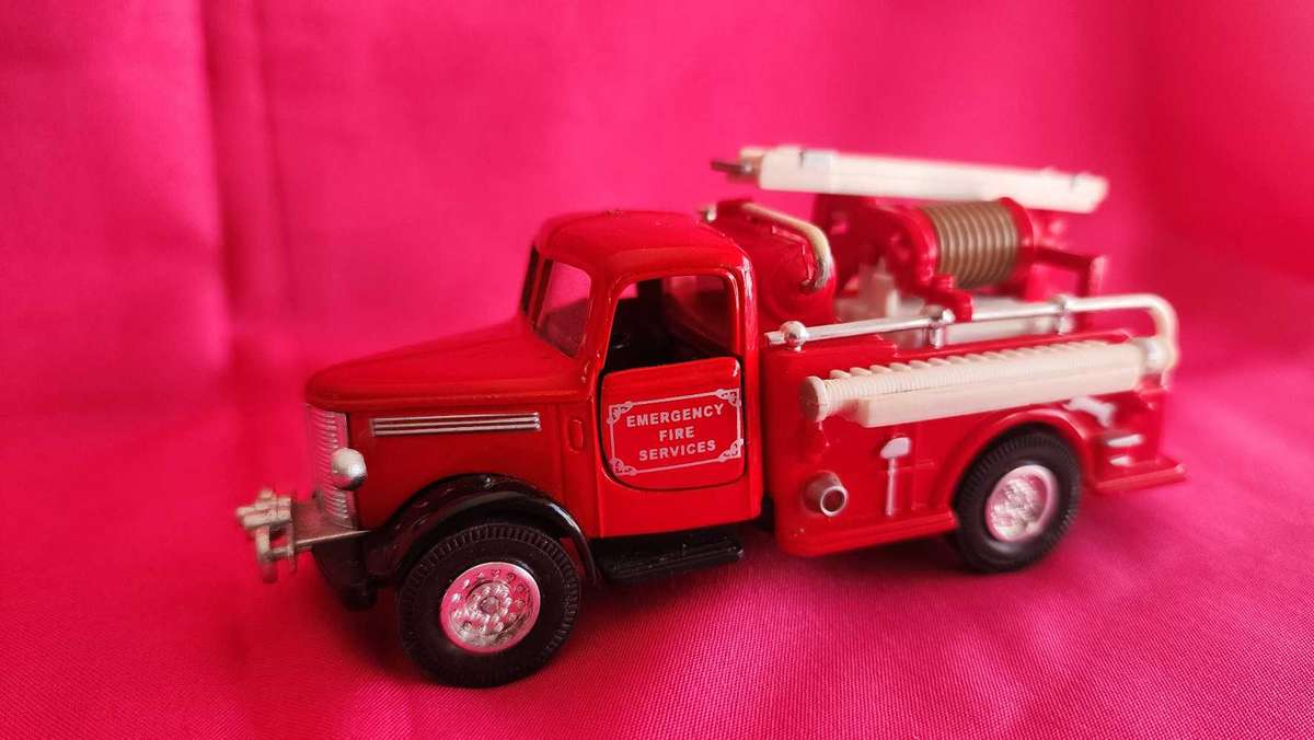 Fire   Truck "Old School"