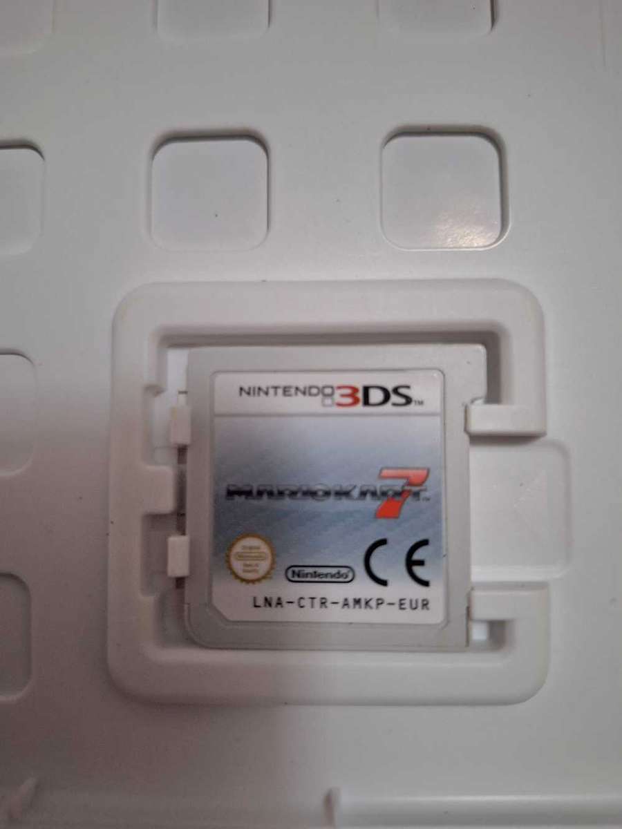 MARIO KART 7 (NINTENDO 3DS)