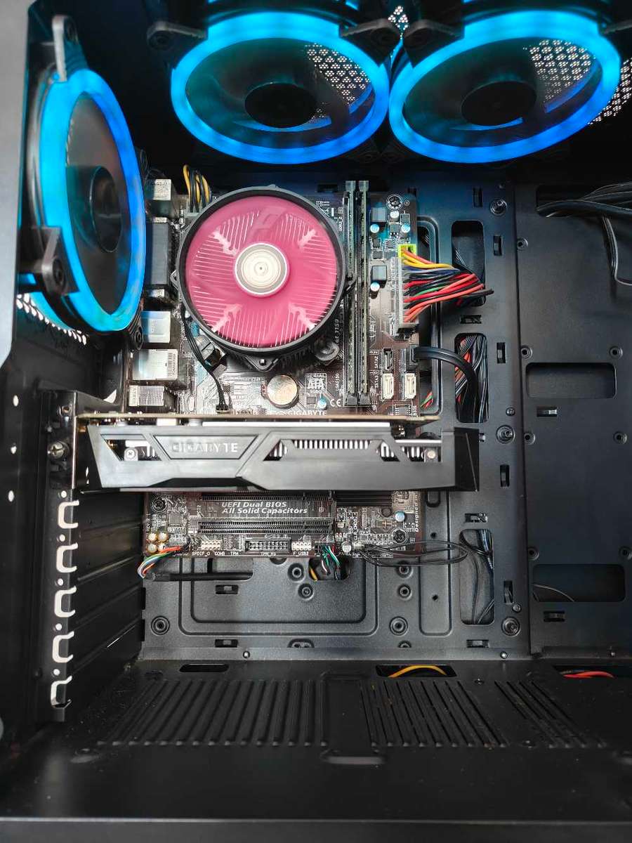Budget RGB Gaming pc