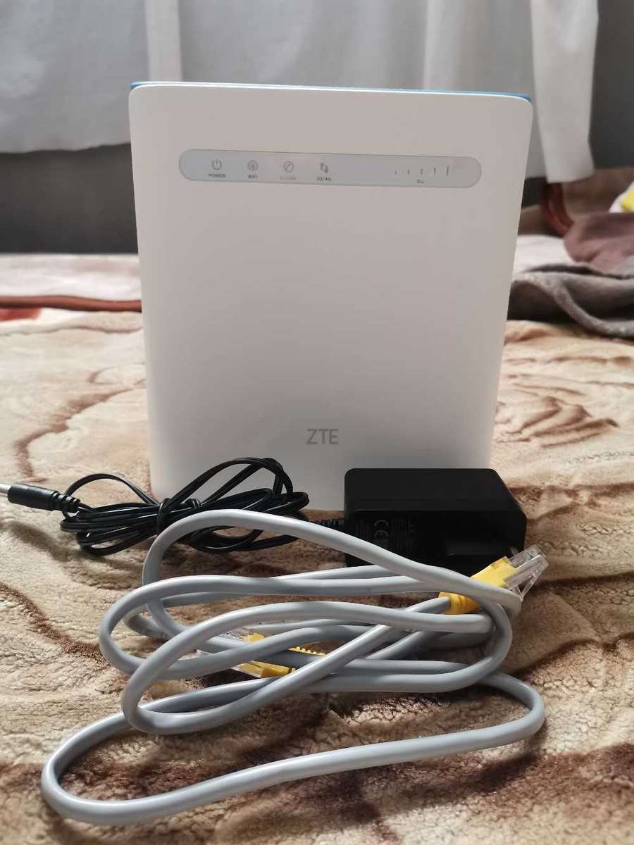 ZTE MF286C 4G LTE wifi router