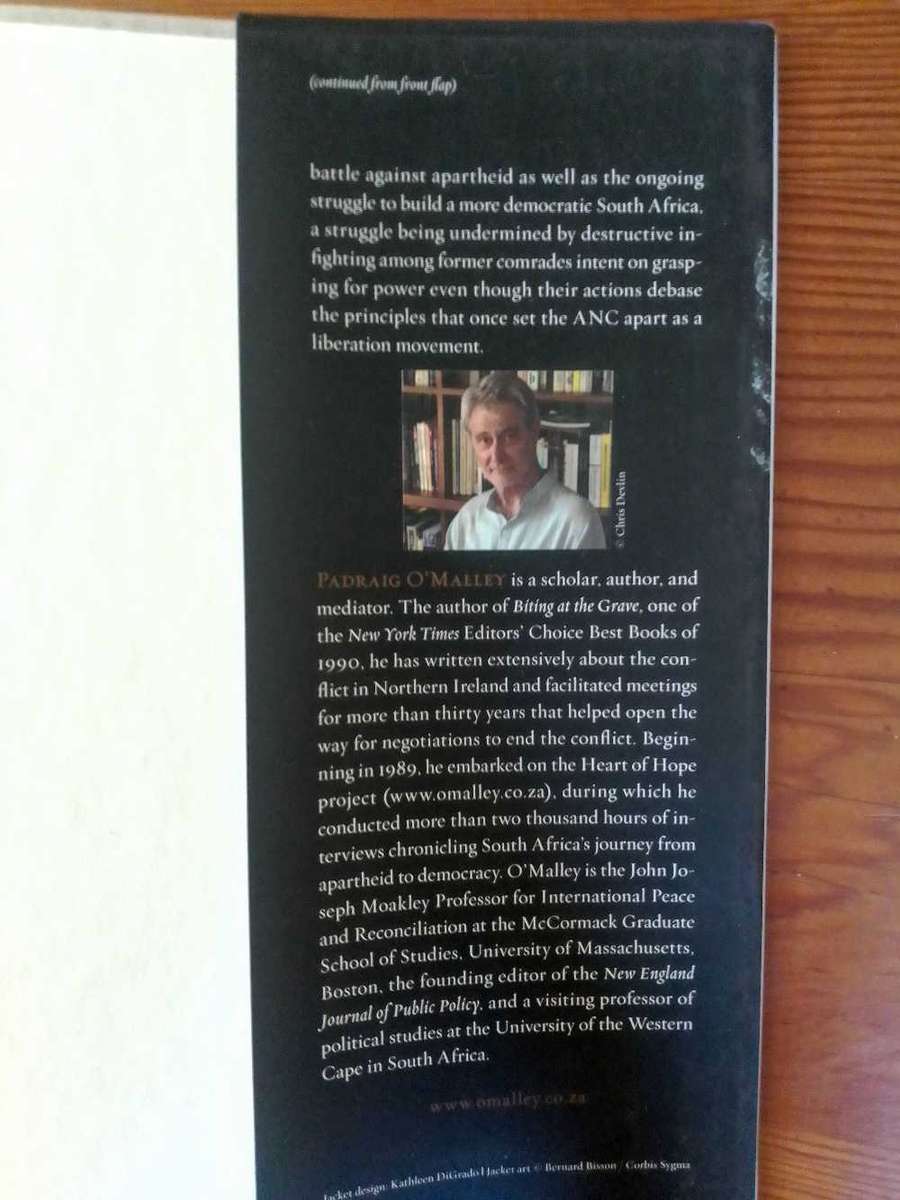 Shades of Difference: Mac Maharaj and the Struggle for South Africa by Padraig O'Malley