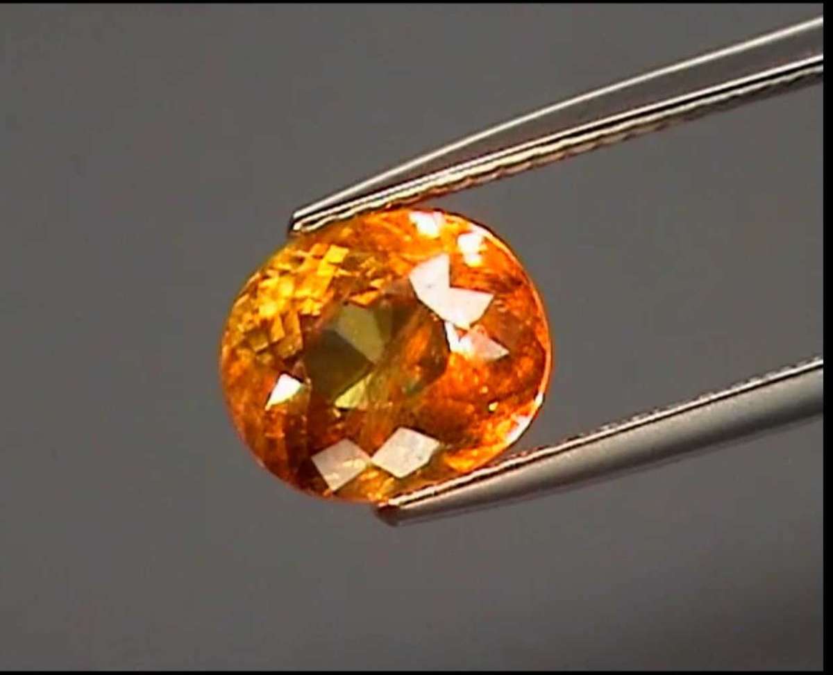 Natural 2.04 Ct Yellow Sphene
