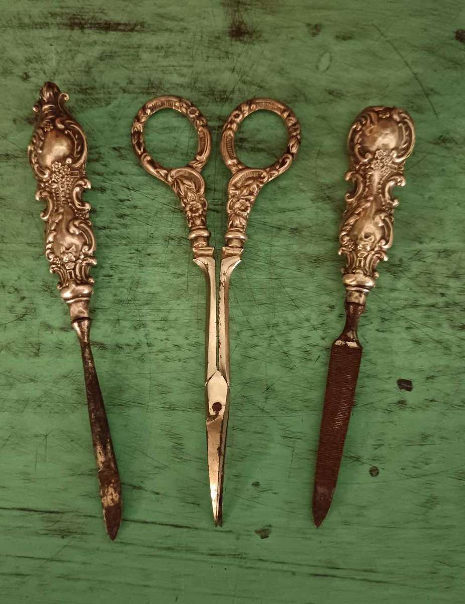 Silver Birmingham Manicure Set