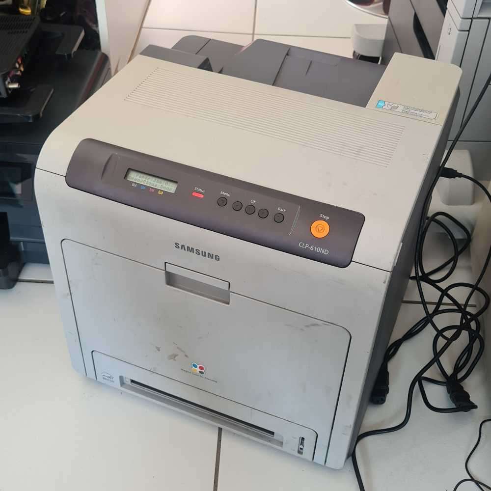 Industrial (Switching on) Samsung CLP-610ND Lazer jet color printer (to fix).