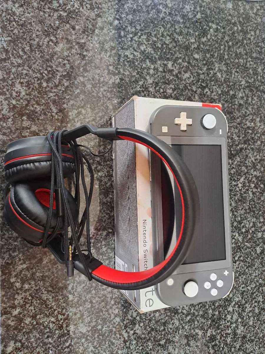 Nintendo switch lite