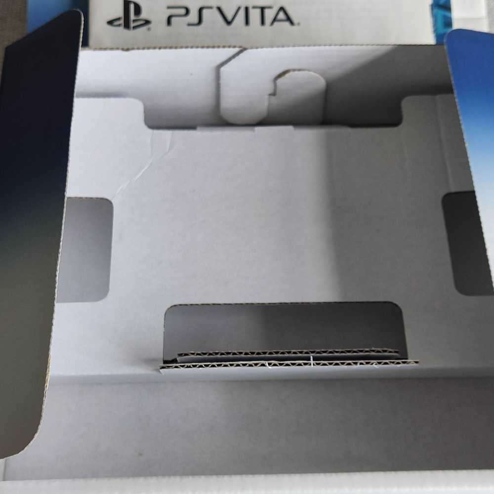 PS Vita / Playstation Vita Slim Model 2000 - Lime Green/White console