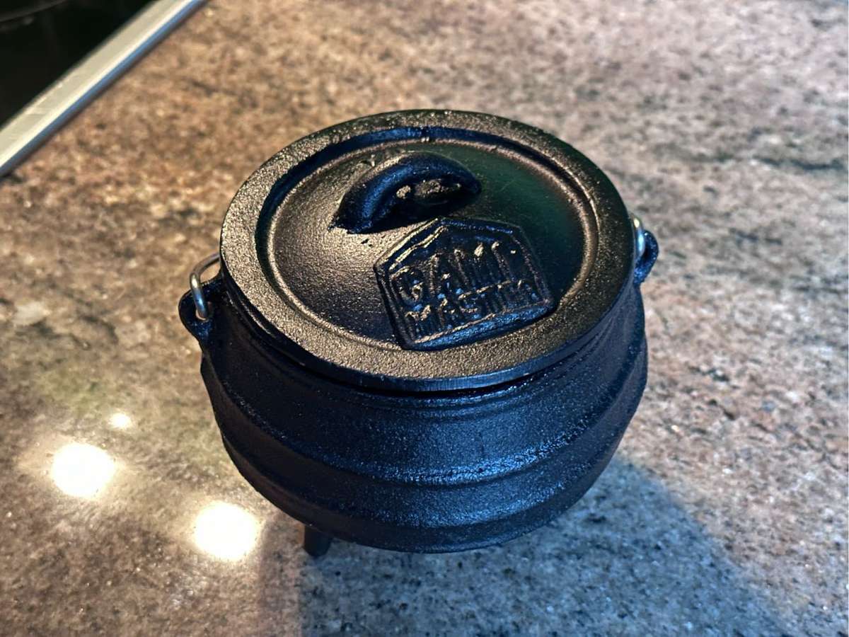 Camp Master No. 1/4 Cast Iron Potjie - Brand New